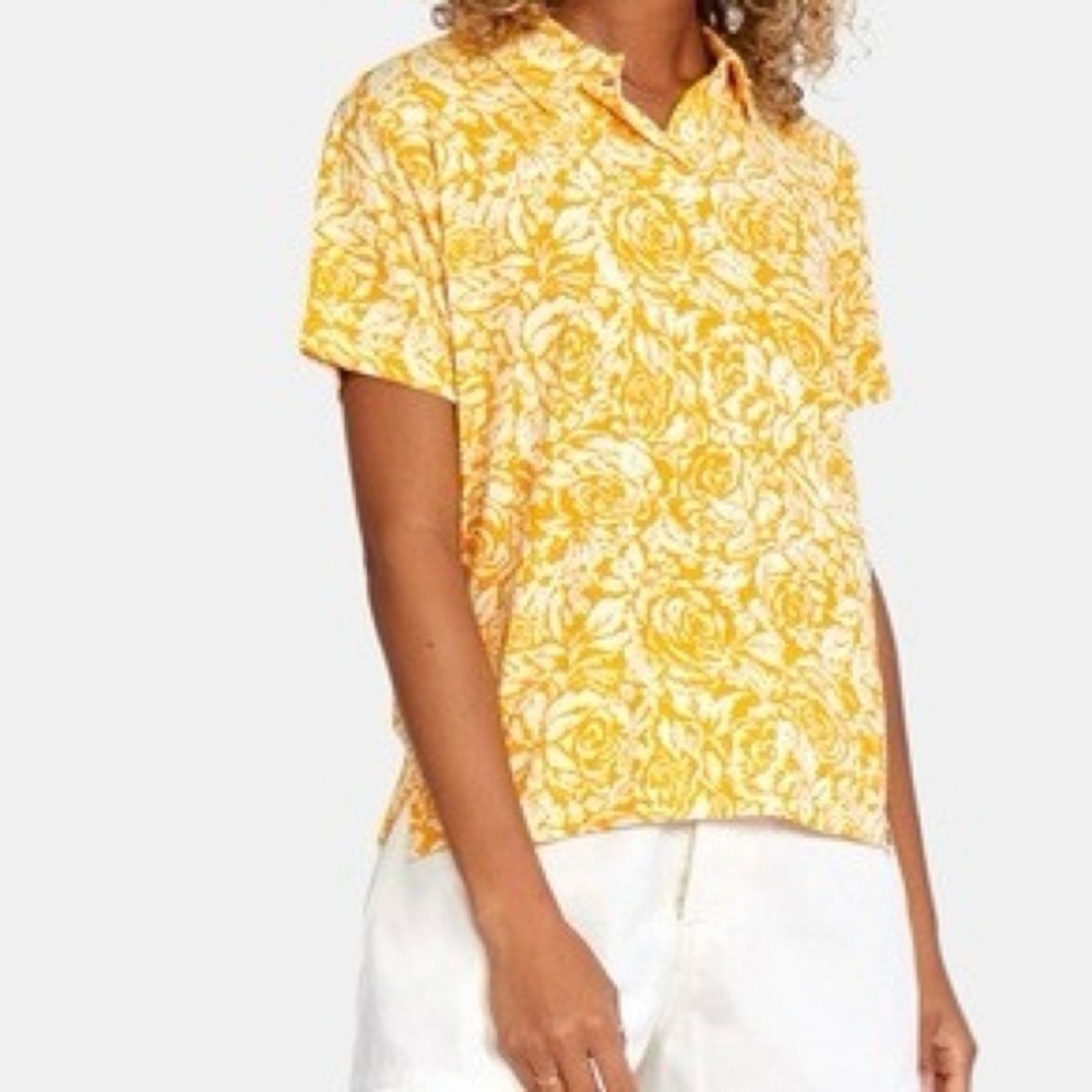 RVCA Woman’s Polo Short Sleeve Orange Floral Top - Small